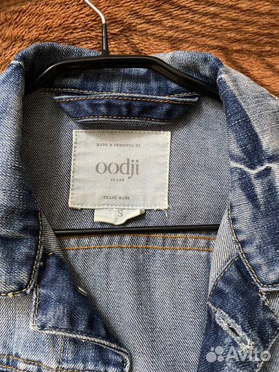 Джинсовая куртка