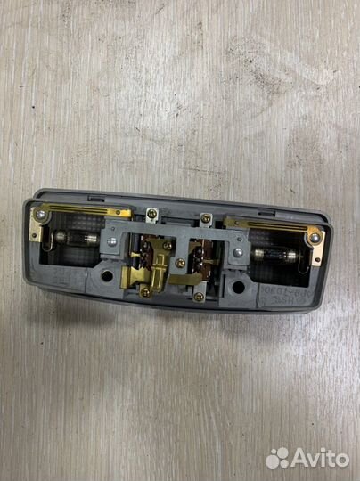 Плафон салонный Mitsubishi Galant