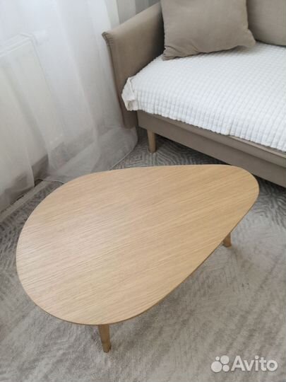 Стол журнальный