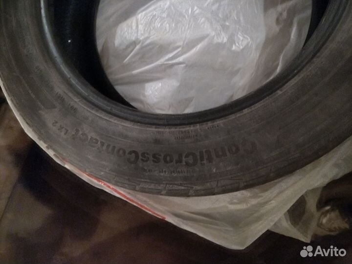 Continental ContiCrossContact LX2 215/60 R17