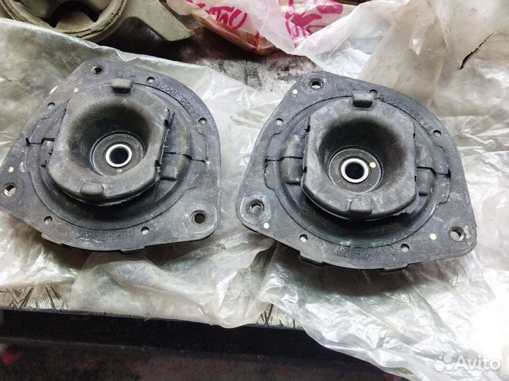 Опора стойки Ниссан