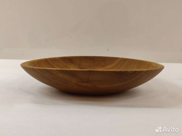 Деревянная тарелка