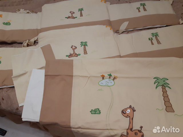 Бортики в кроватку