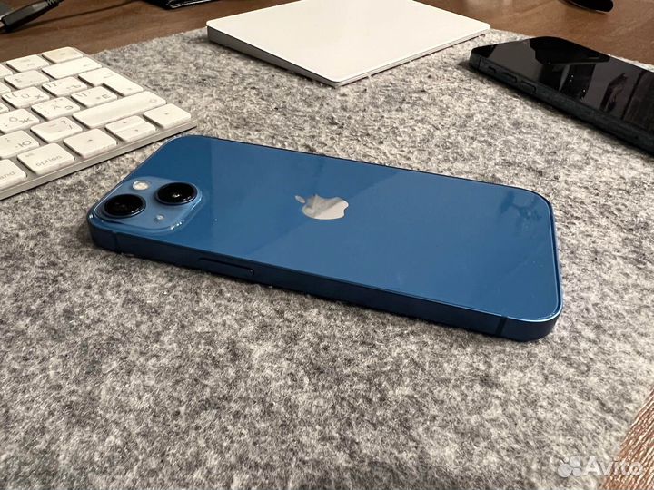 iPhone 13, 256 ГБ