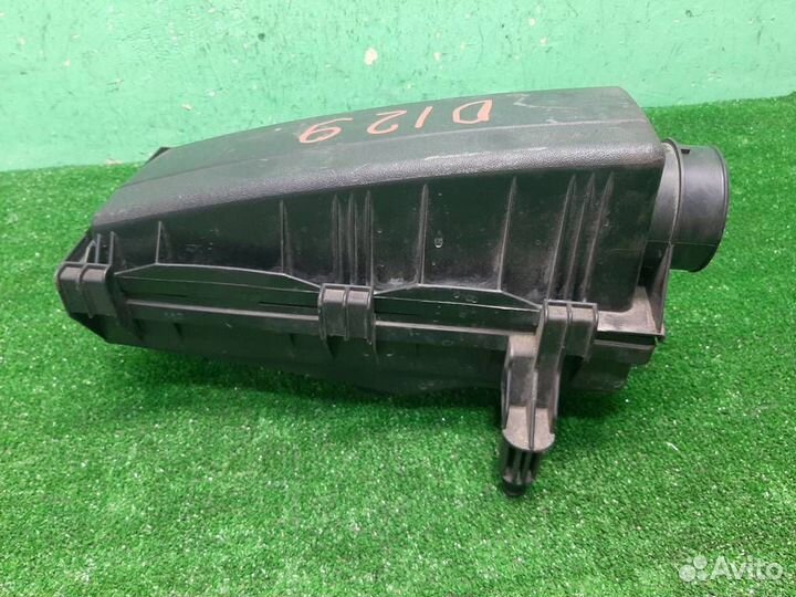 Корпус воздушного фильтра Ford Mondeo 3 2002