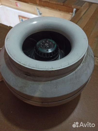 Канальный вентилятор