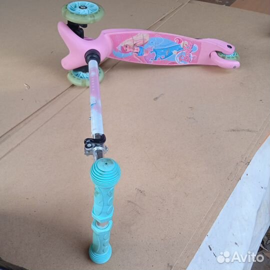 Самокаты детские 3-х колесные б/у