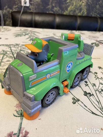 Щенячий патруль Рокки и машина. Оригинал