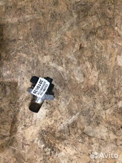 Клапан EGR рециркуляции выхлопных газов Subaru Fo