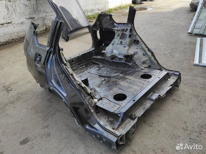 Крыло заднее правое Bmw X5 E70 N55 (3 10.05.2011