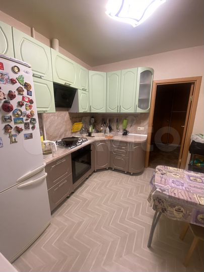 2-к. квартира, 57,5 м², 8/9 эт.