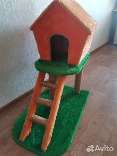 Когтеточка домик для кошки бу