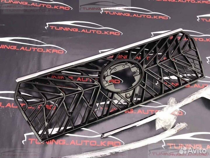 Решетка радиатора Toyota LC Prado 150 Y8328