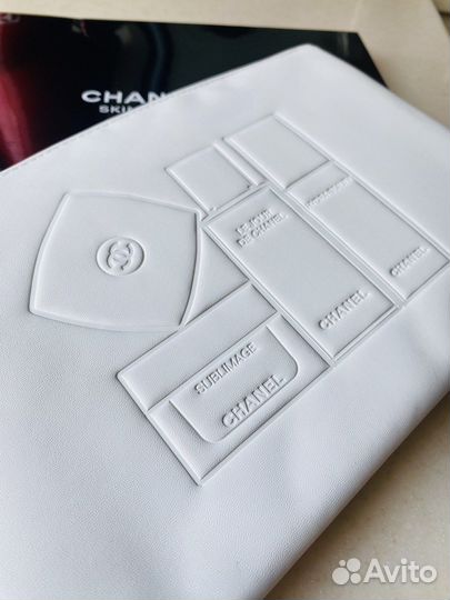 Косметичка Chanel белая. Новая