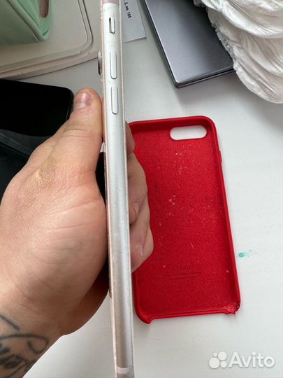iPhone 8 Plus, 64 ГБ