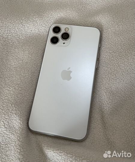 iPhone 11 Pro, 64 ГБ