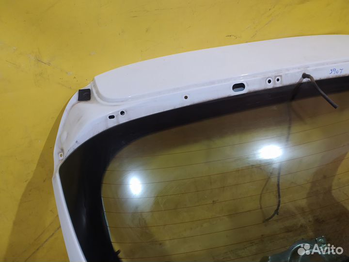 Дверь багажника Ford Fiesta 2008-2019 Форд фиеста