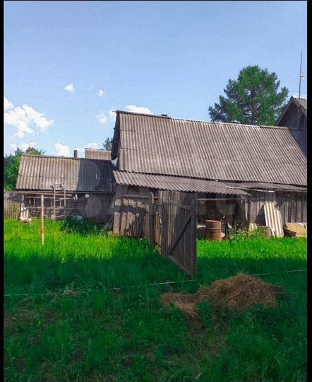 Дом 40,1 м² на участке 11,33 га