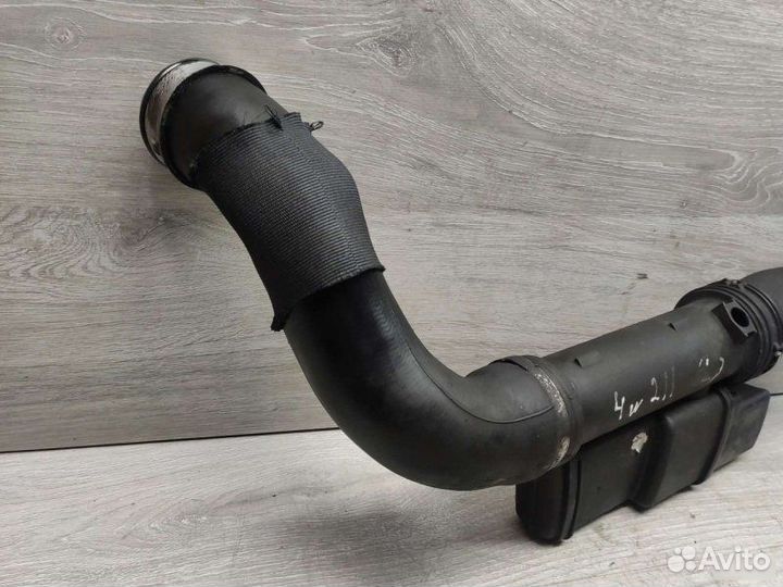 Патрубок интеркулера Mercedes E W211