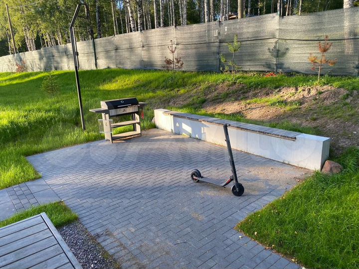 Дом 77 м² на участке 2 га