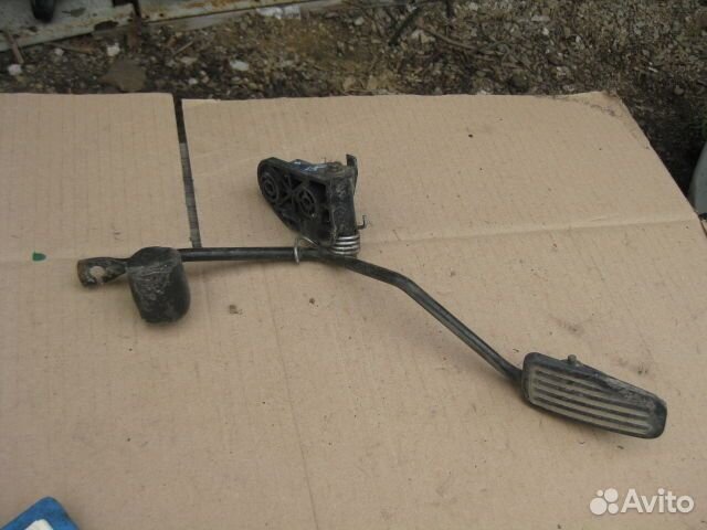 Педаль газа Toyota Lite Ace (96-07 года) KR41,KR42