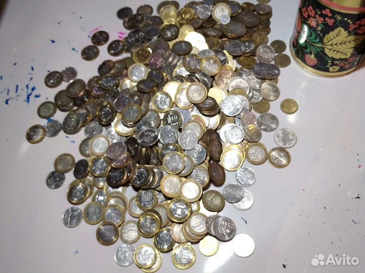 Юбилейные монеты