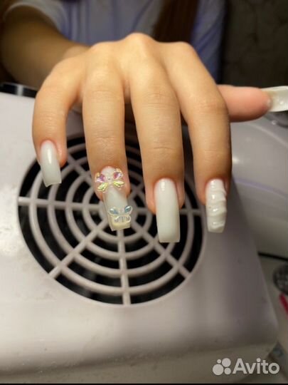 Маникюр наращивание