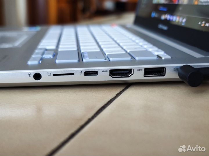 Топовая комплектация Asus Vivobook Pro 14x