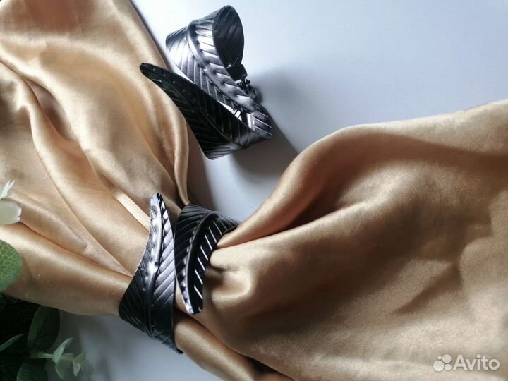 Подхваты для штор новые 2шт