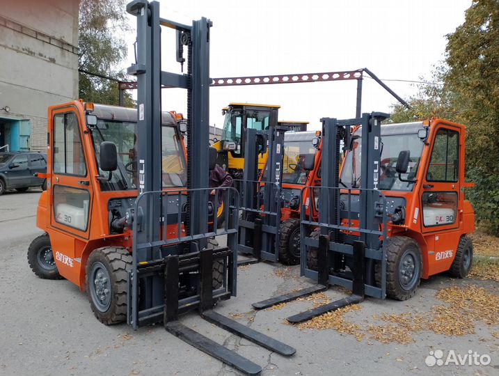 Вилочный погрузчик Heli CPCD30, 2022