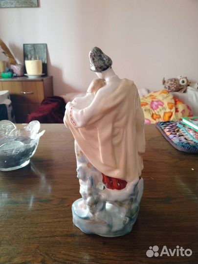 Фарфоровая статуэтка СССР