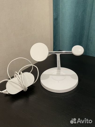 Belkin 3 in 1 boots MagSafe Беспроводная зарядка