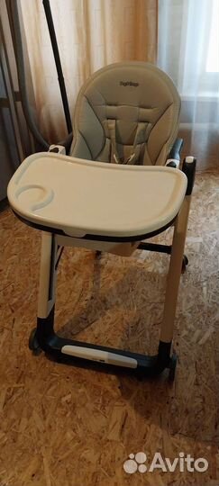 Стульчик для кормления peg perego