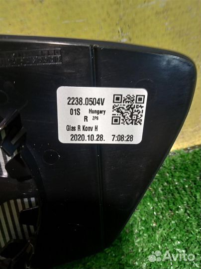 Стекло зеркала правое BMW X2 F39 2017