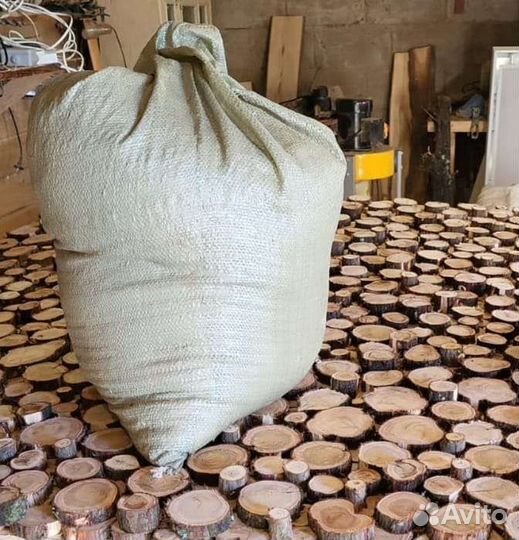 Панно из можжевельника,можжевельник