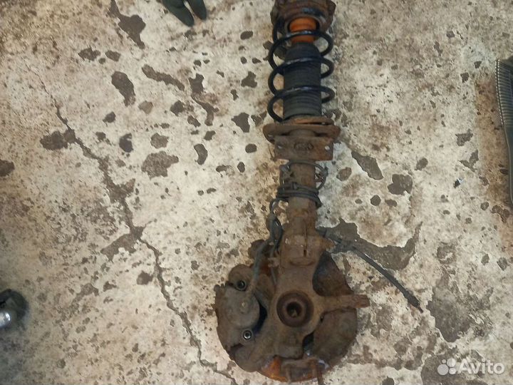 Амортизатор передний правый в сборе Skoda Fabia 2