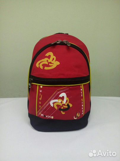 Рюкзак школьный