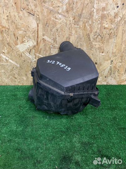 Корпус воздушного фильтра B6324S Volvo S80 XC70