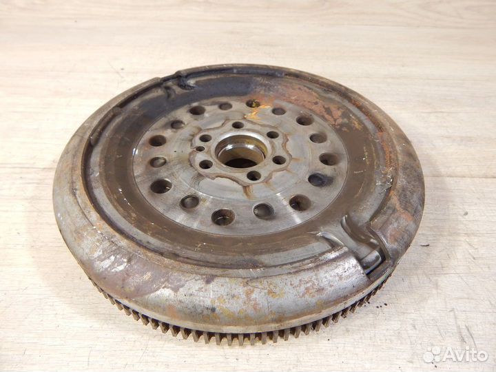 Маховик VW Touran 1.9