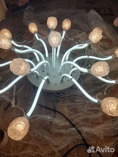 Люстра потолочная новая