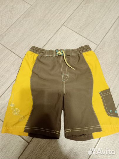 Плавательные шорты и плавки