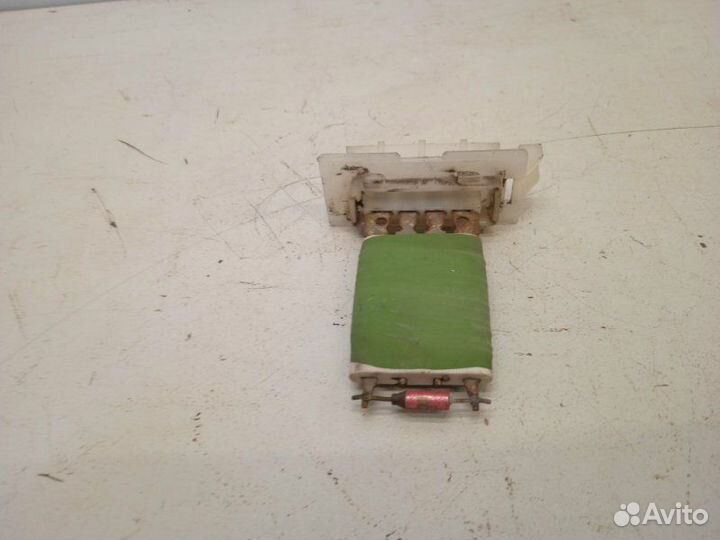 Резистор отопителя Renault Logan 2 1.6 2016