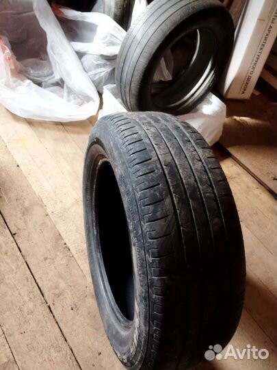 Bridgestone Dueler H/P Sport 225/60 R17