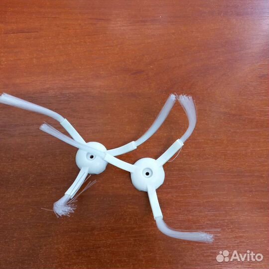 Набор щеток для робота пылесоса редмонд