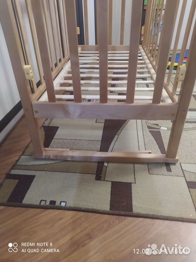 Детская кроватка