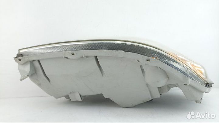 Фара левая Toyota Mark Ii GX110