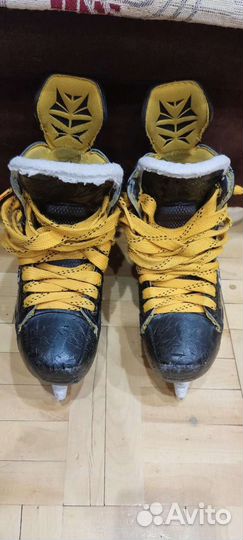 Хоккейные коньки bauer Supreme s180 JR