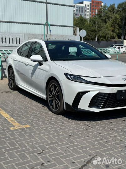 Toyota Camry 2.0 CVT, 2024, 10 км