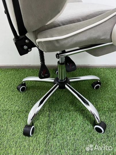 Компьютерное игровое (геймерское) кресло. Новые