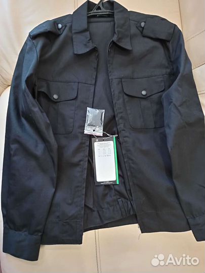 Форма охраны новая и в хорошем состоянии